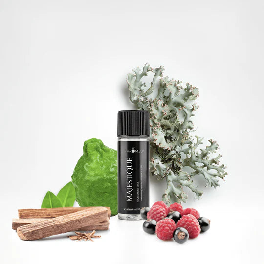 Aromely Majestique diffuser oil 20ml bottle with berries, oakmoss, wood and jasmine