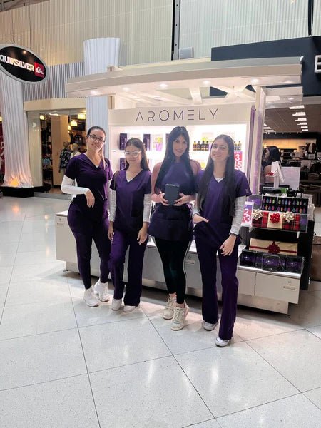 Aromely team at a shopping mall kiosk